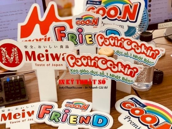 In hashtag cầm tay khai trương tại Việt Nam Printing