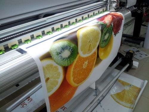 Backdrop làm bằng chất liệu gì?